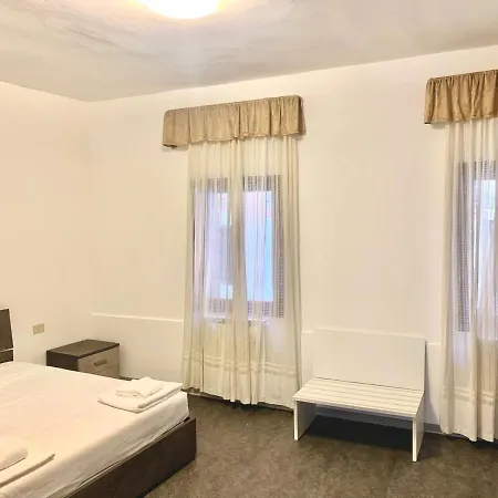 Daniele&&&&& 아파트 *